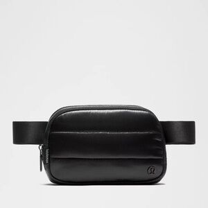 NWT new lululemon Wunder Puff Everywhere Belt Bag